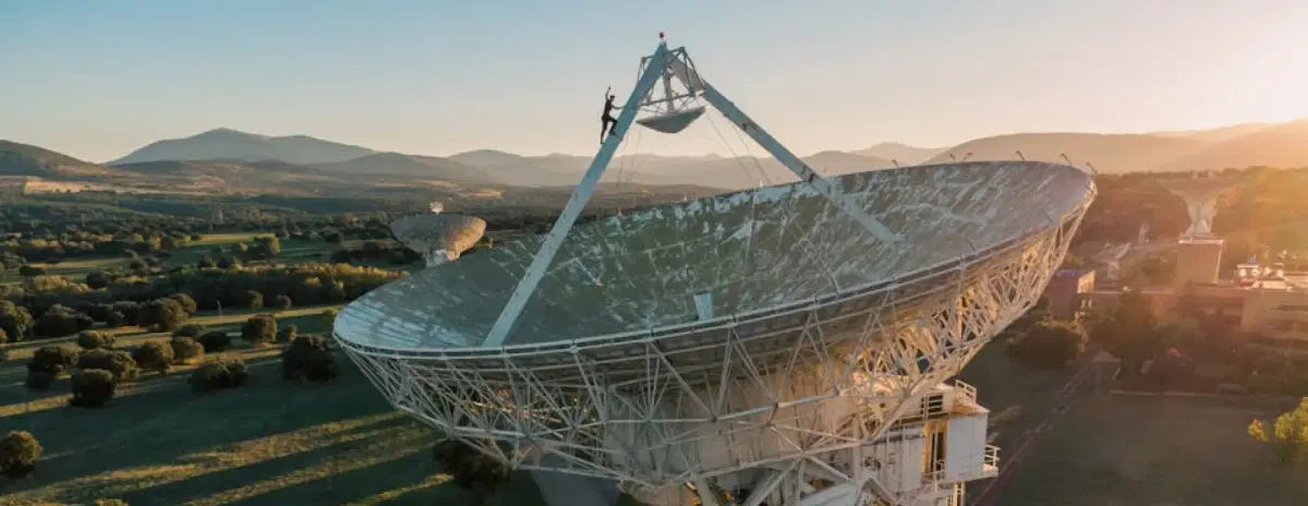 Telecom & Communication